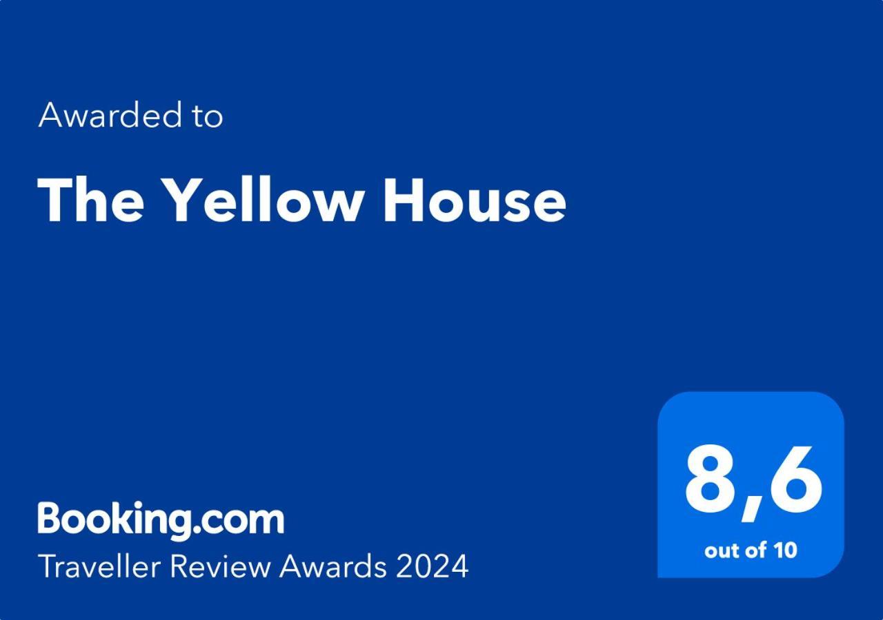 The Yellow House 卡塔尼亚 外观 照片